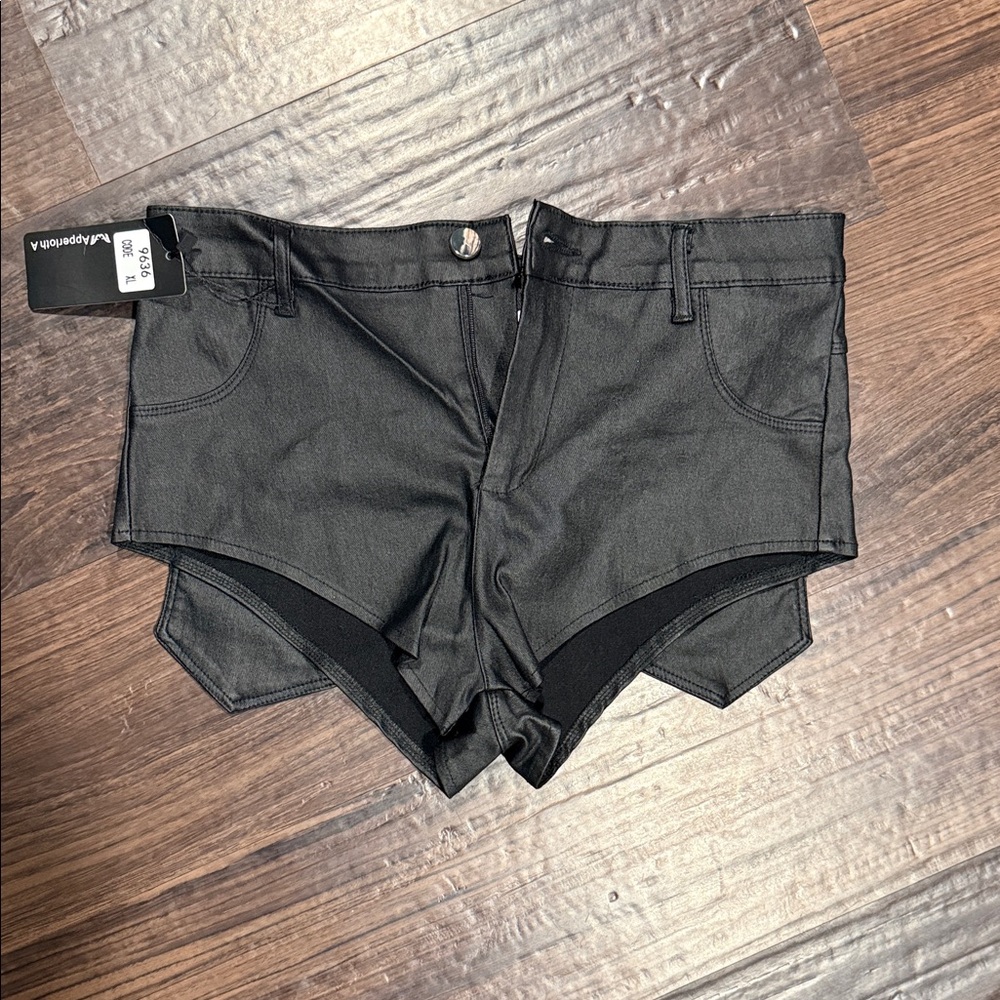 Black High-Waist Cutout Women’s Shorts